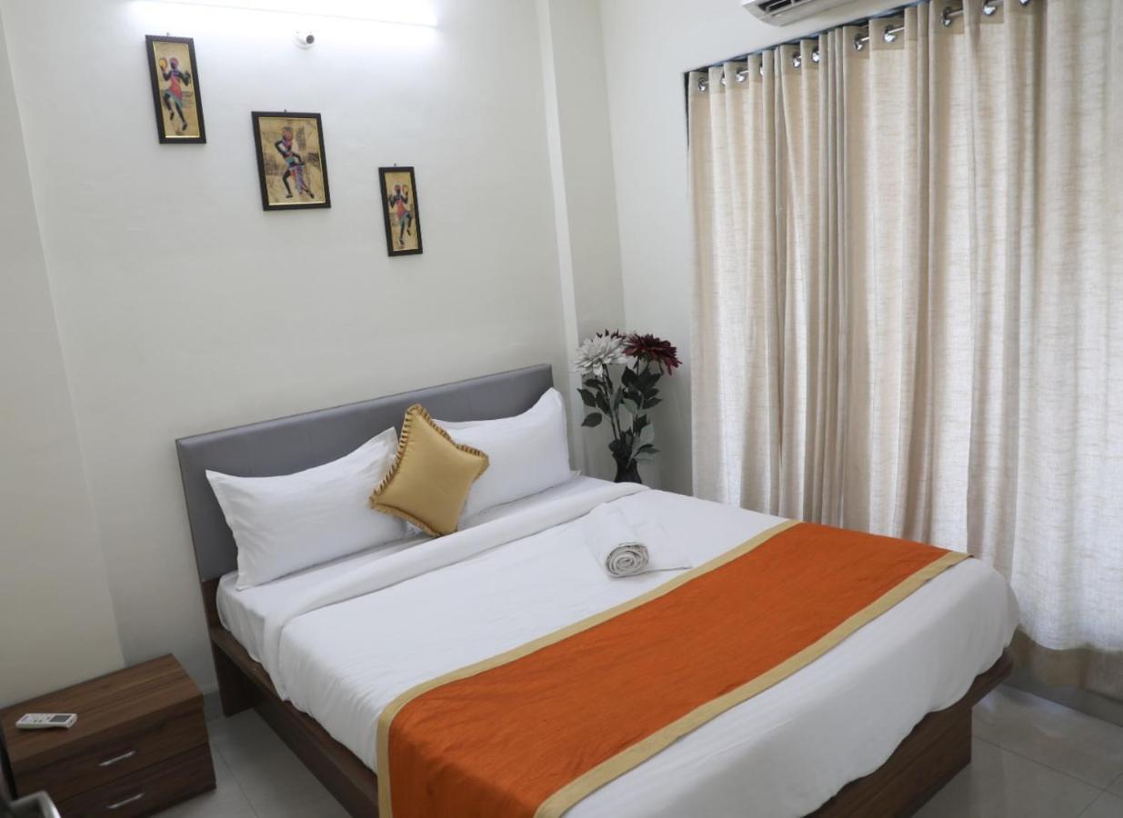 Hotel Satyam Residency Νάβι Μουμπάι Εξωτερικό φωτογραφία