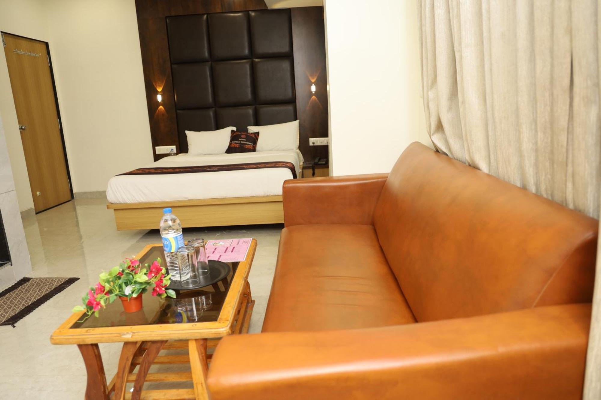 Hotel Satyam Residency Νάβι Μουμπάι Εξωτερικό φωτογραφία