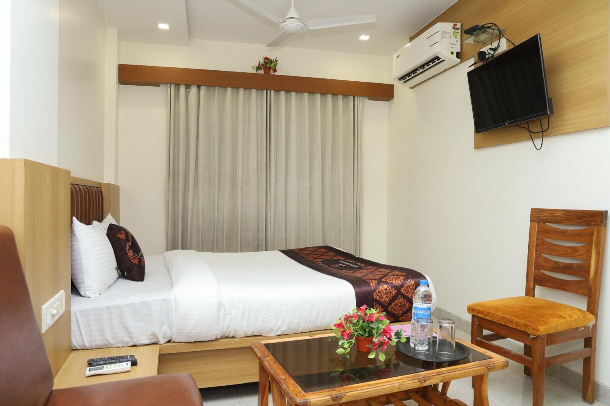 Hotel Satyam Residency Νάβι Μουμπάι Εξωτερικό φωτογραφία